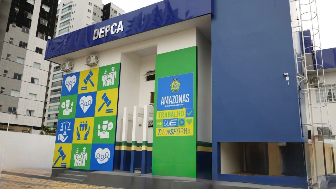 Pais são presos suspeitos de estuprar as filhas em Manaus; um deles atropelou a vítima após denúncia
