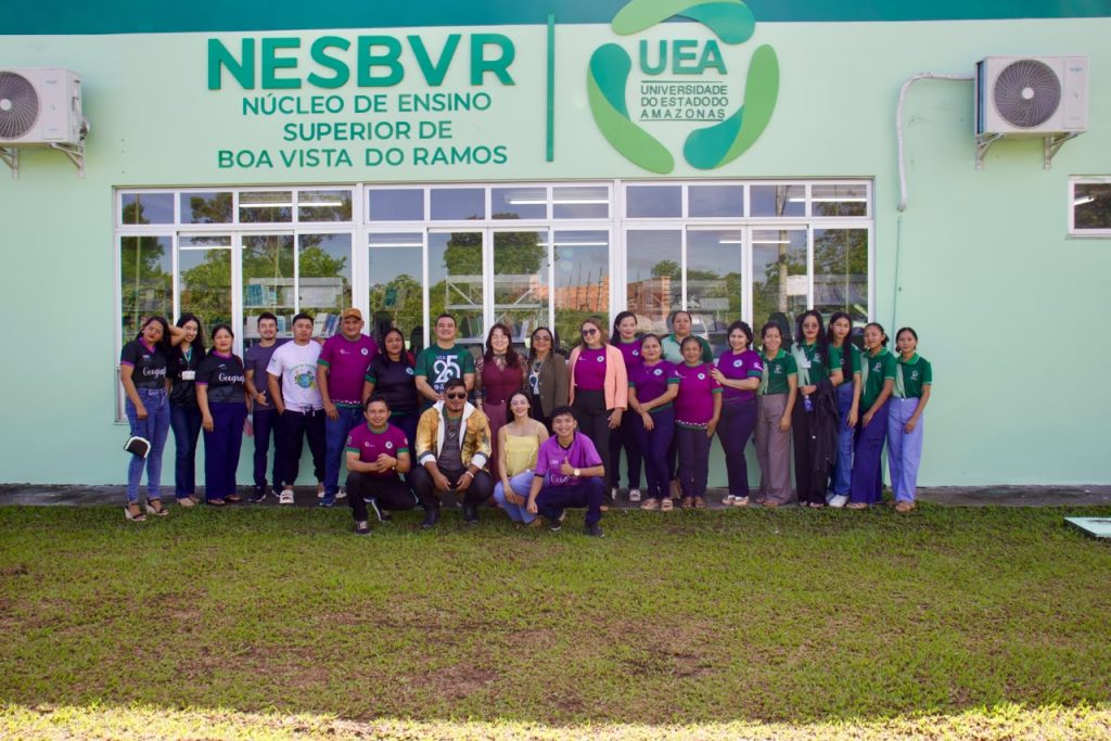 Em Boa Vista do Ramos, governador Roberto Cidade entrega novo núcleo de ensino da UEA