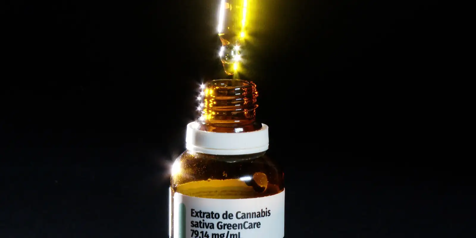 Maioria dos pacientes que importam remédios canábicos faz musculação