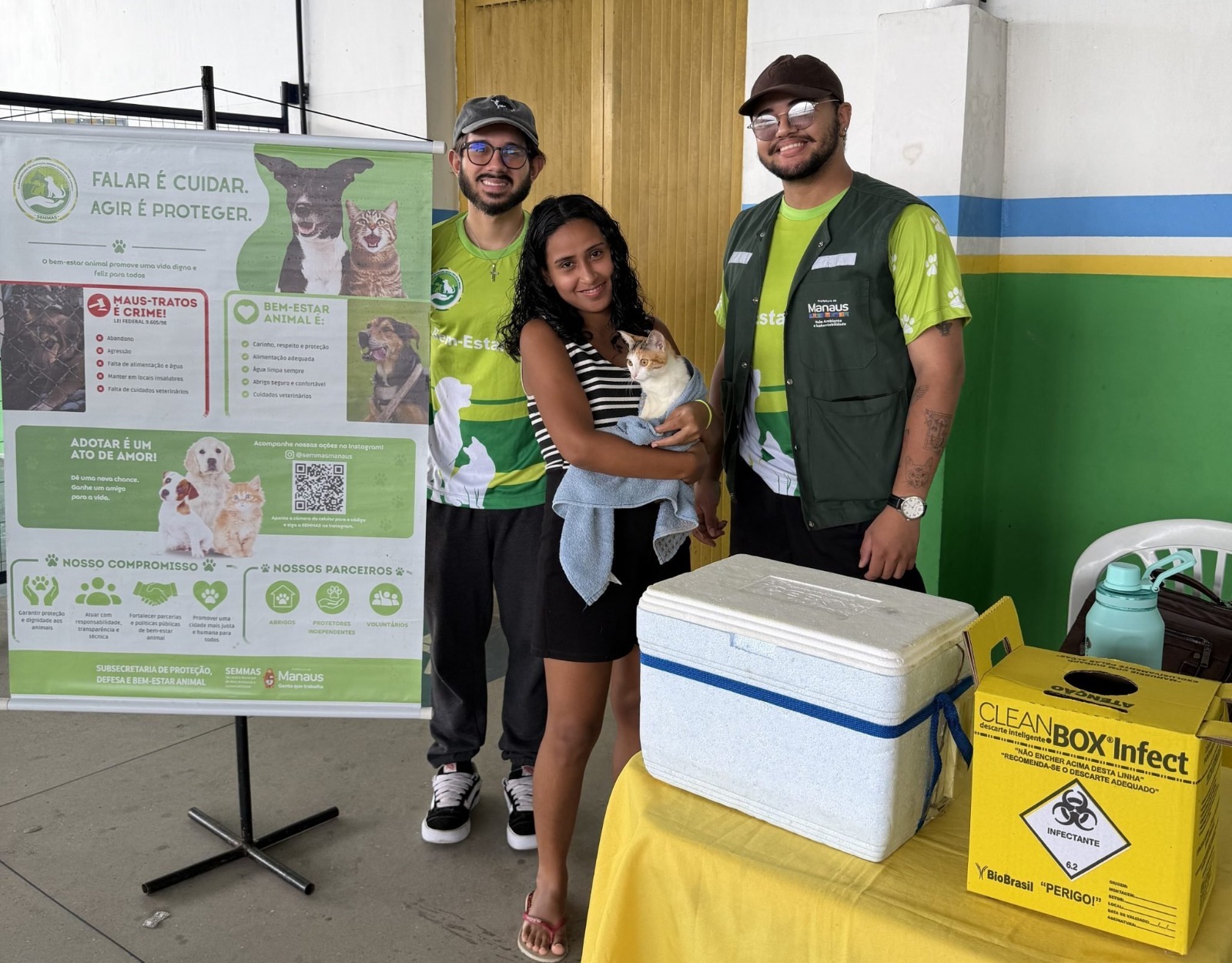 Moradores do Zumbi recebem vacinação gratuita para cães e gatos nesta quarta-feira (17)