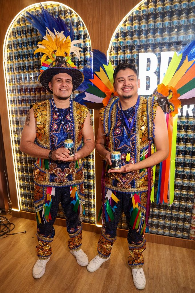 Marujeiros e batuqueiros celebram a cultura do Festival no Camarote Brahma