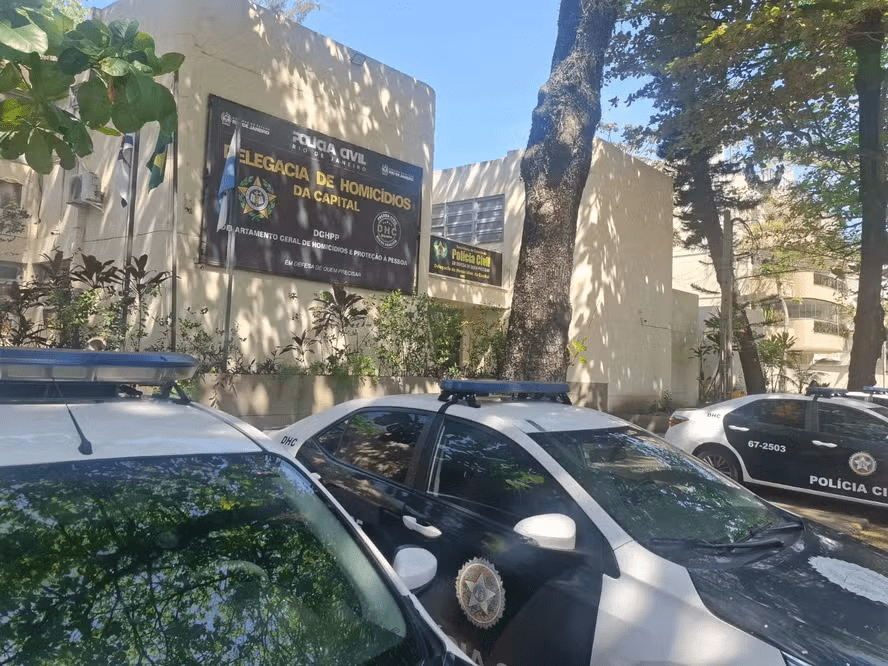 PM atira e mata homem durante comemoração no Rio de Janeiro