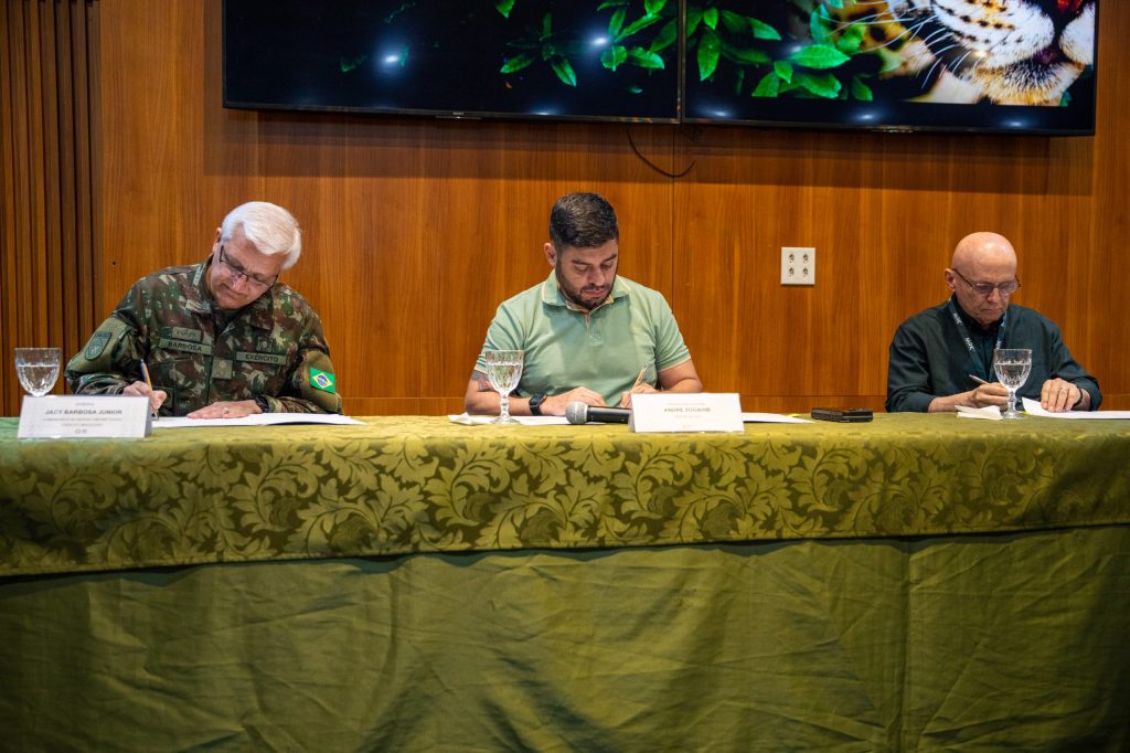 UEA e Exército Brasileiro firmam Termo de Cooperação técnica em defesa cibernética