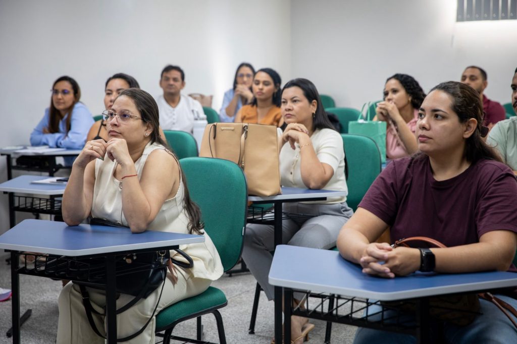 UEA e SES-AM qualificam profissionais para ampliar o acesso ao Implanon no Amazonas