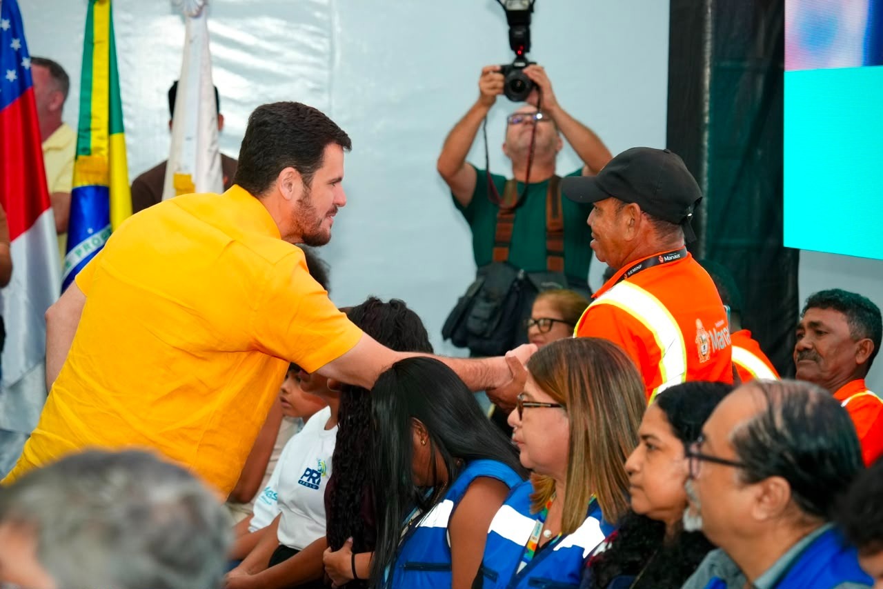 Prefeitura anuncia pagamento antecipado do 13º em Manaus