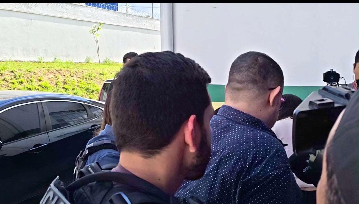 Advogado é preso suspeito de dopar e estuprar as próprias filhas e a filha da ex-babá em Manaus