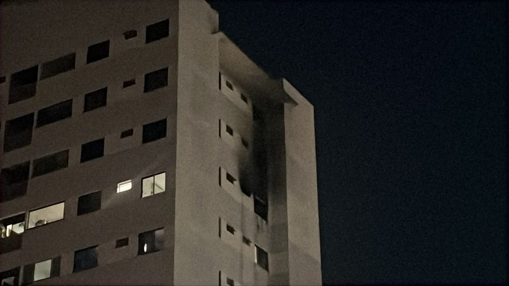 Cachorro morre em incêndio que destruiu apartamento em condomínio de Manaus