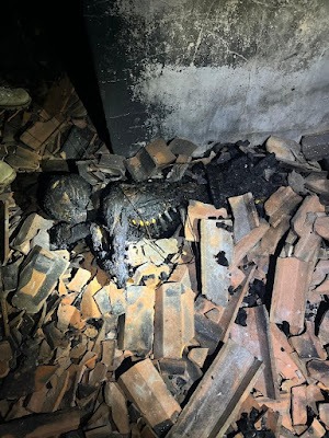 Grávida e filho de 4 anos são mortos e carbonizados dentro de casa; veja fotos