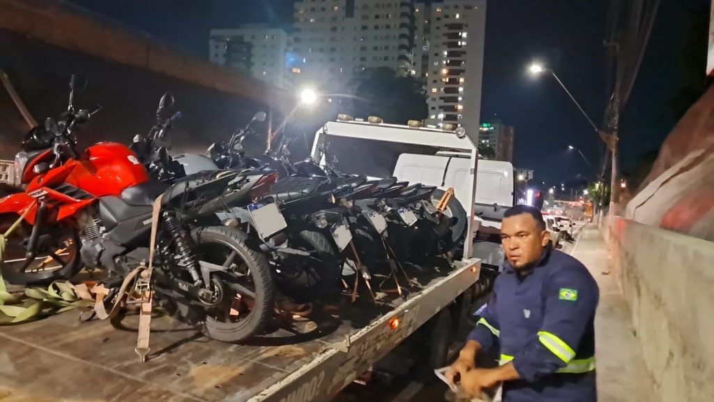 Operação Copa aborda 384 veículos e apreende 14 durante jogo do Brasil em Manaus