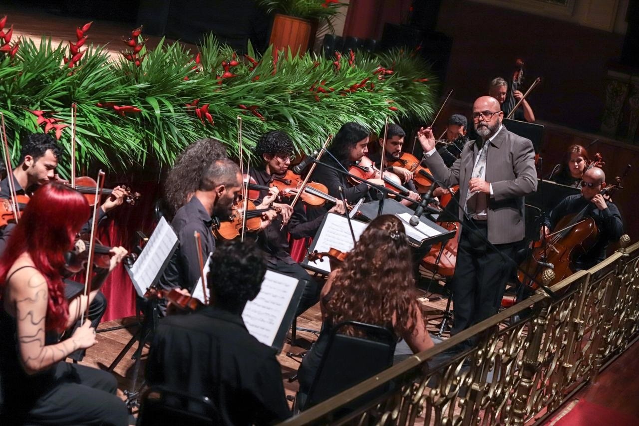 Teatro Amazonas recebe estreia mundial de obra inspirada em Lindalva Cruz
