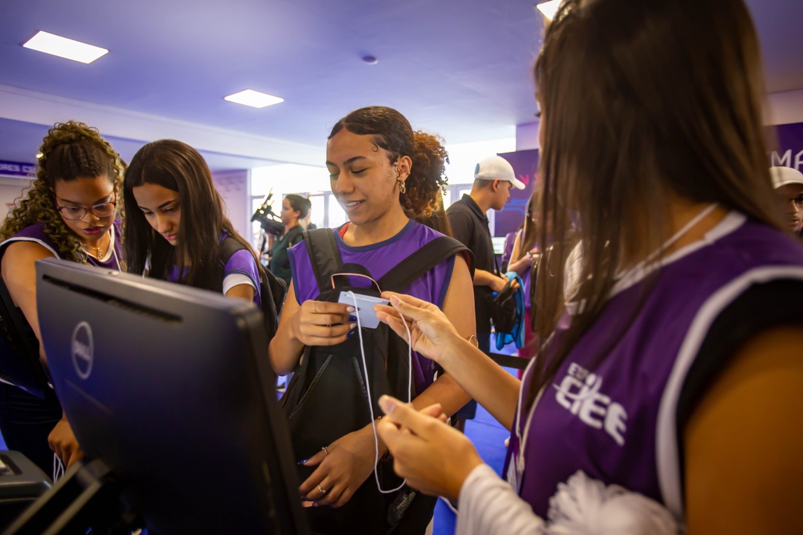 CIEE abre 115 vagas de estágio e jovem aprendiz no AM; veja como se inscrever