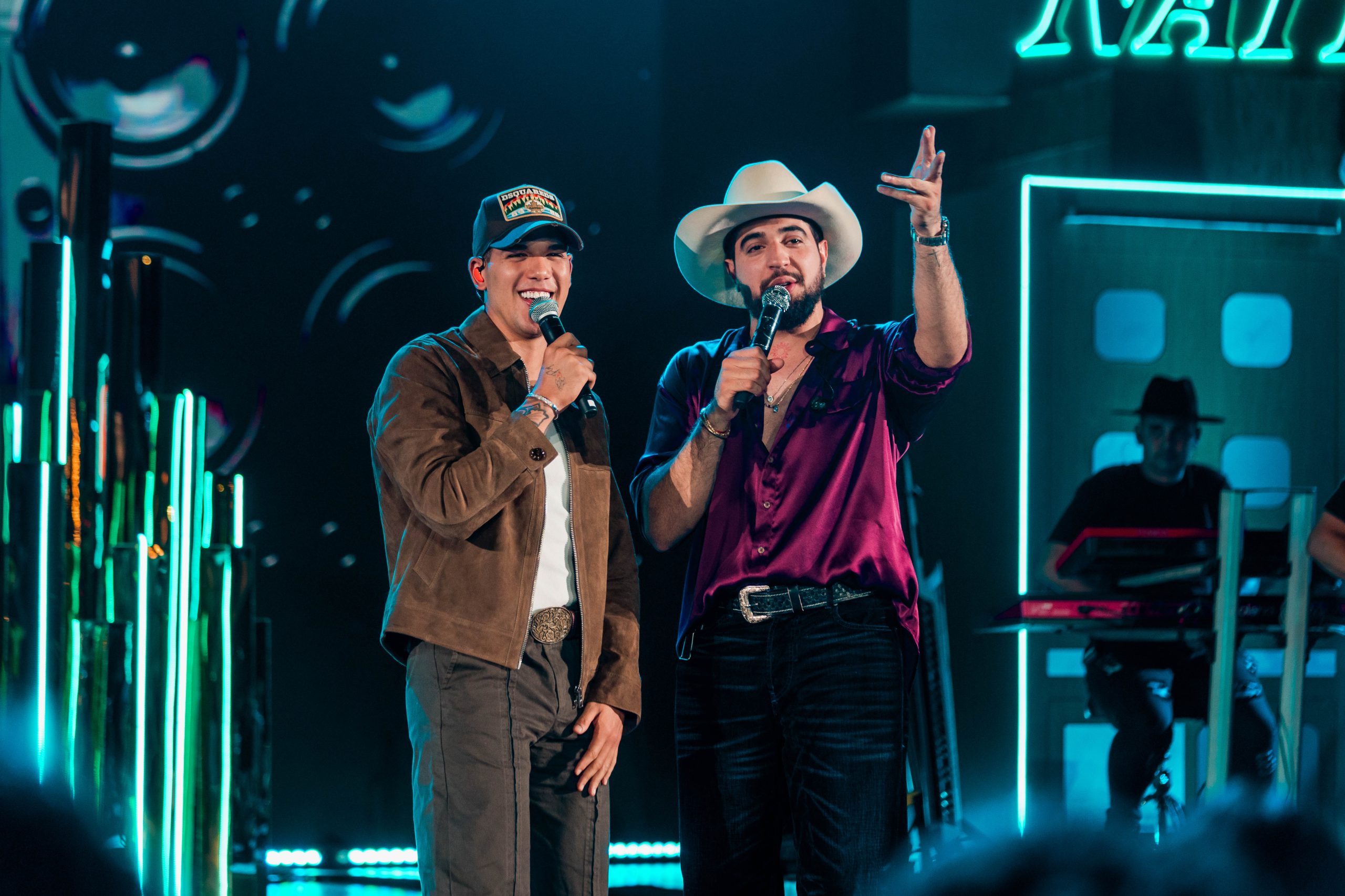 Muído & Desmanttelo, de Zé Vaqueiro e Nattan, abre vendas para show em Manaus