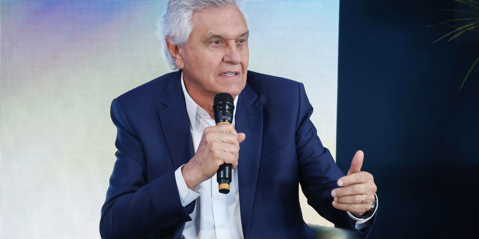 Caiado promete governo "transformador" e reformas estruturais