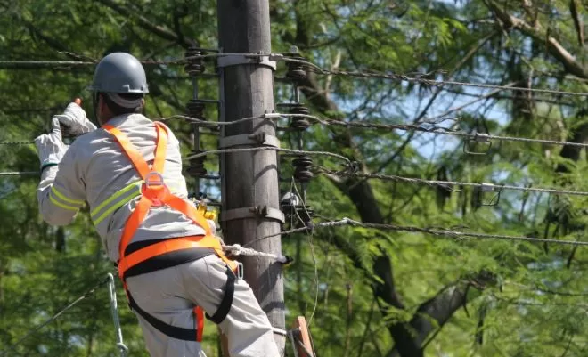 Veja onde haverá desligamentos programados de energia nesta segunda-feira (28) em Manaus