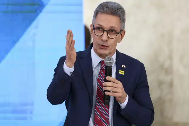 Lucas Kallas: como decreto de Zema beneficia mineradora