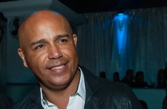Cantor Rick, da dupla com Renner, desaparece após helicóptero perder contato em SC