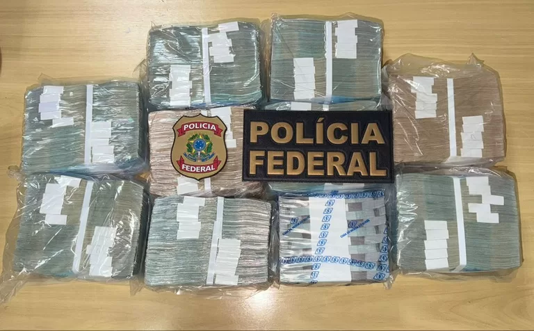 PF apreende R$ 1 milhão durante ação contra crimes eleitorais em Manaus