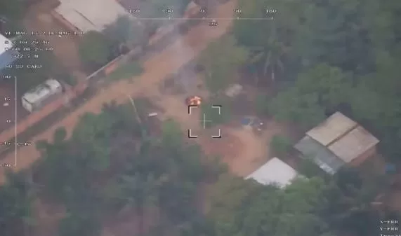 VÍDEO: Drone flagra suspeitos ateando fogo em vegetação no Iranduba