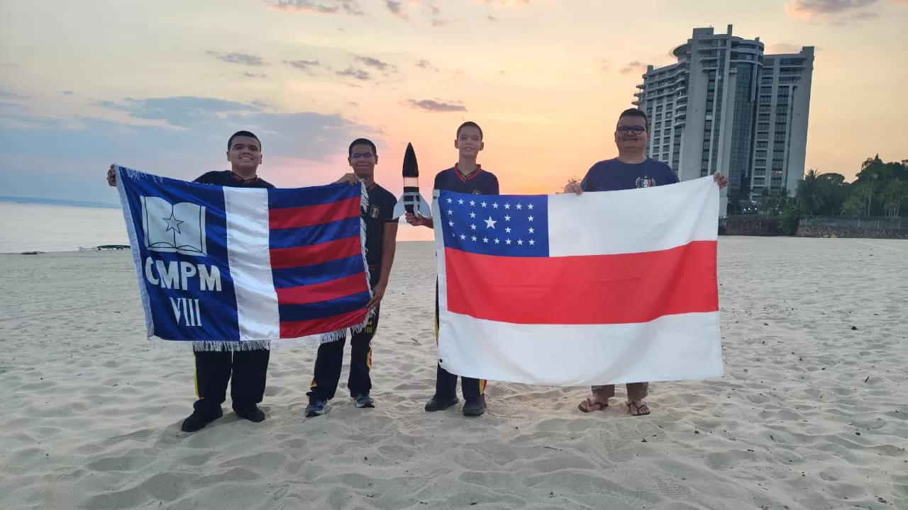 Alunos do CMPM VIII representam o Amazonas em competição nacional de foguetes
