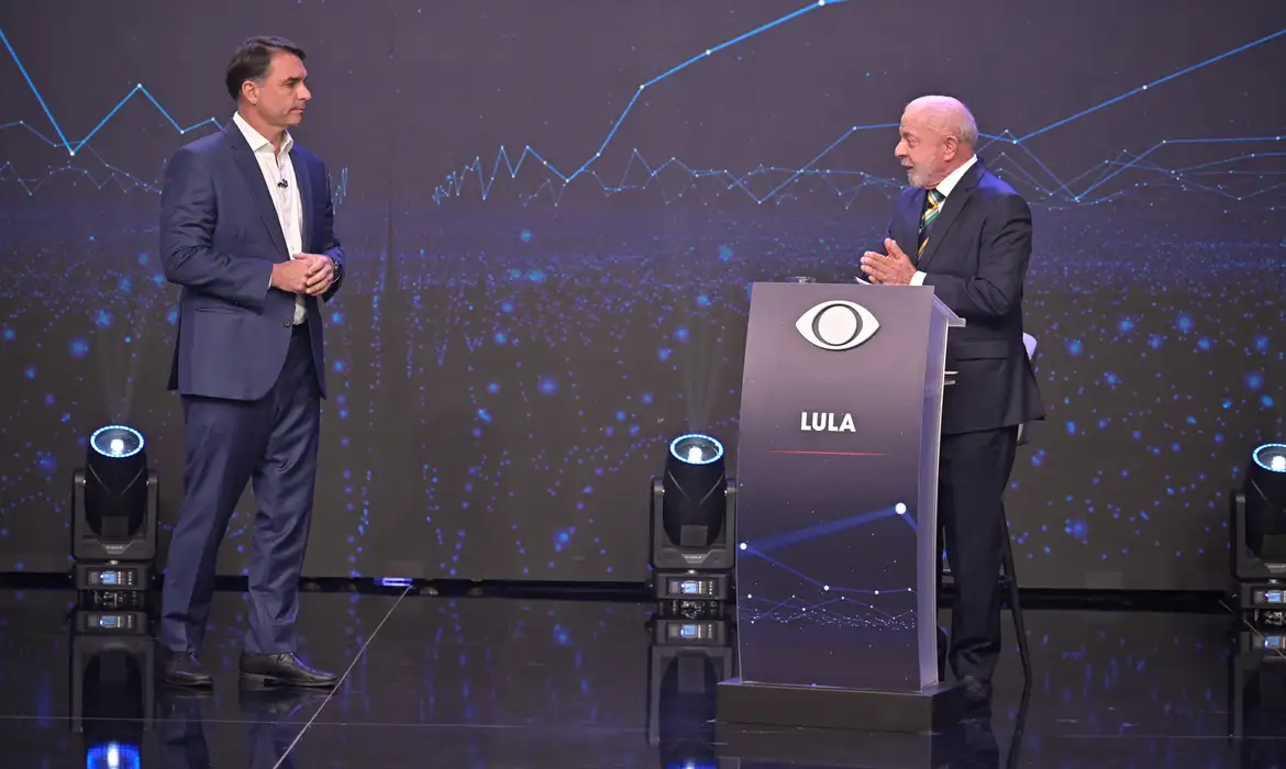 Lula perde para Bolsonaro em Manaus, mas números do TSE mostram avanço da esquerda na capital