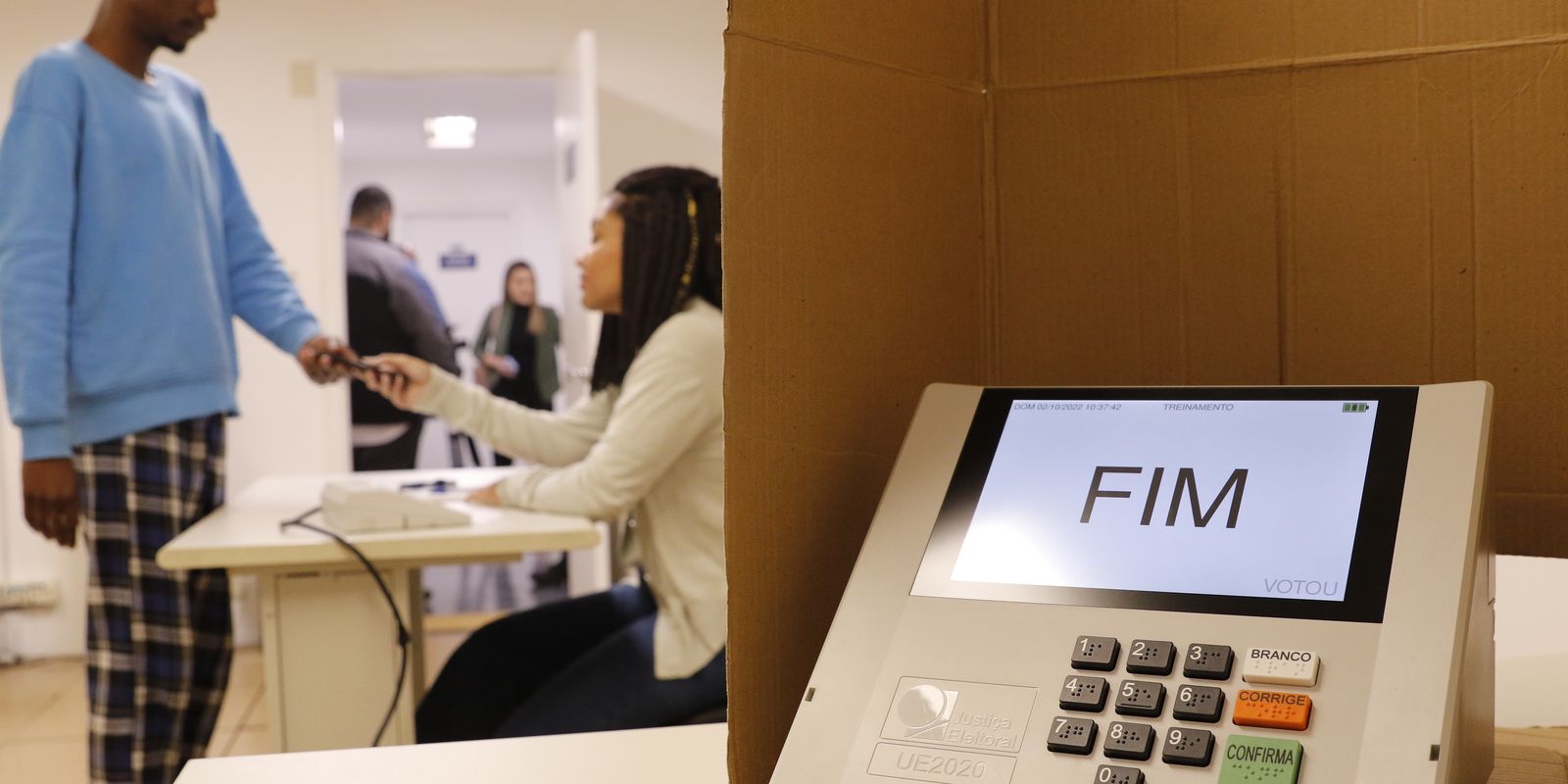 TRE-RJ alerta eleitores sobre alteração no local de votação